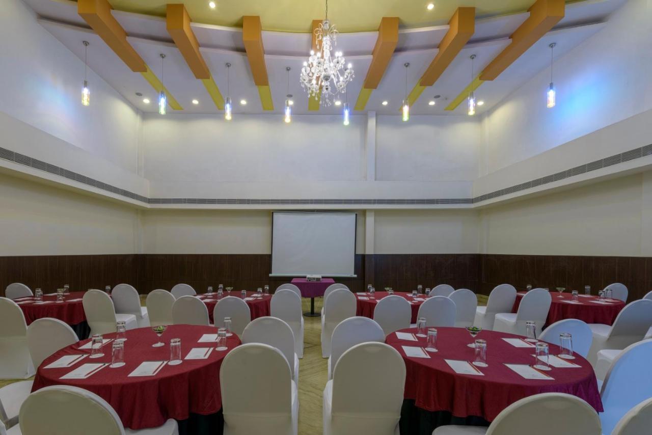 The Fern Residency - Yeshwanthpur Bangalore Exterior foto